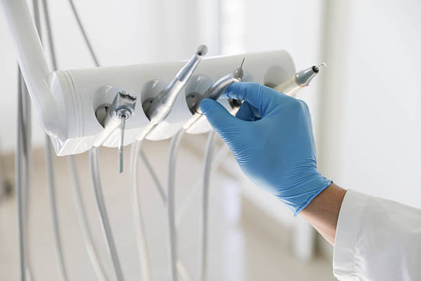 Professional Tooth Extraction technician working in Lexington city County, VA